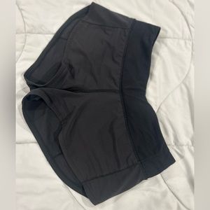 Lululemon Speed Up Lined Short 2.5" size 4